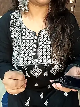 Snapshot of indian_passion chatting on October 1, 7:30 pm indian passion online show from October 1, 7:30 pm