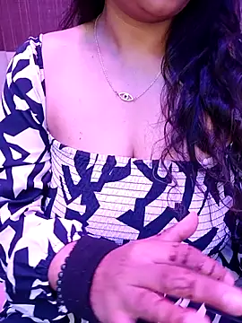 Snapshot of indian_passion chatting on October 29, 3:11 am indian passion online show from October 29, 3:11 am