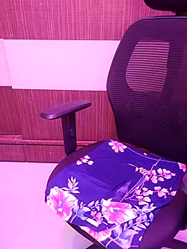 Snapshot of indian_passion chatting on October 22, 12:26 am indian passion online show from October 22, 12:26 am