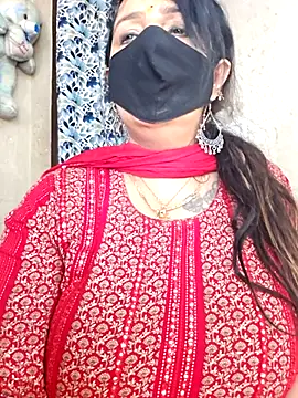 cute-tanvi online show from March 25, 1:33 am