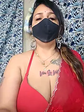 cute-tanvi online show from January 16, 2:40 am