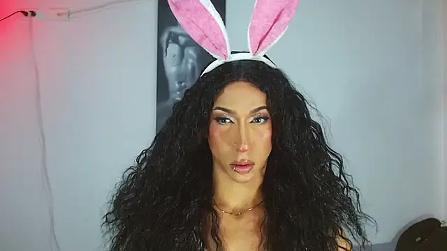 Snapshot of Kenisha_Sweet chatting on October 29, 7:49 pm Kenisha Sweet online show from October 29, 7:49 pm