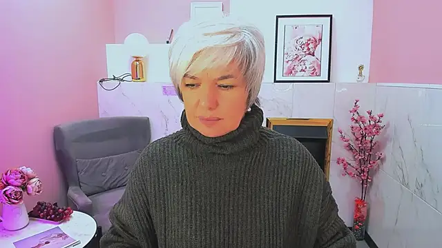 CarmenSoft online show from April 7, 8:55 pm