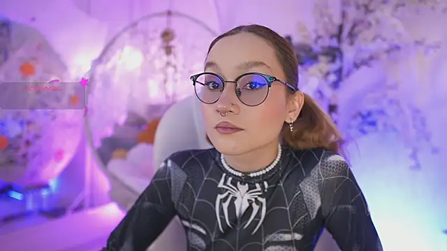 DalahiaRush online show from October 7, 7:18 pm