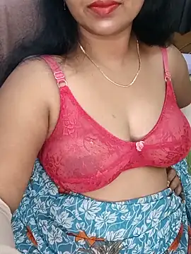 Snapshot of Anushka_21 chatting on October 16, 7:27 pm Anushka 21 online show from October 16, 7:27 pm