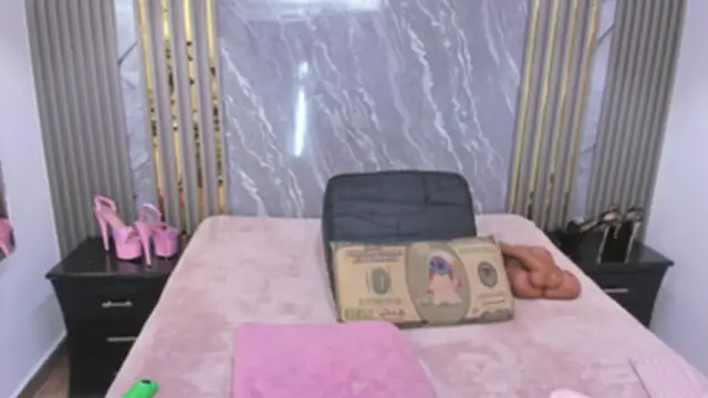 Nyakimgold online show from September 24, 12:15 pm