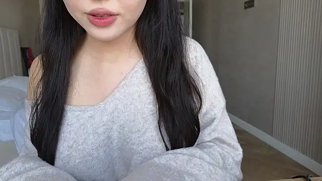 Snapshot of TammiLou chatting on October 10, 6:40 am TammiLou online show from October 10, 6:40 am