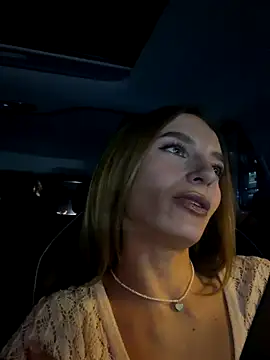 -AngelAri- online show from November 14, 6:19 pm