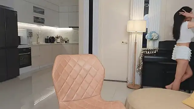 jasmine-jang online show from October 14, 5:15 pm