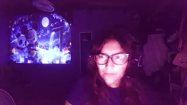 lady- online show from August 2, 8:06 am