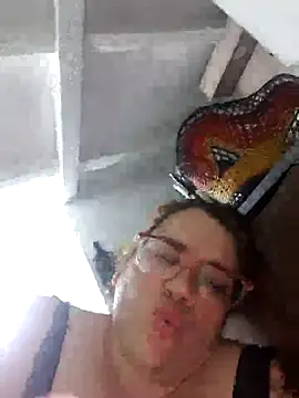 karlythothxh online show from October 18, 12:46 am