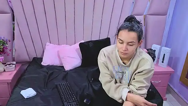 fisting anal 69 online show from February 17, 12:59 pm