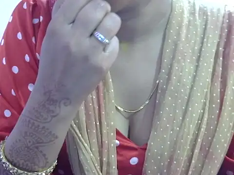 Snapshot of Your_wild_Dia chatting on October 18, 5:54 am Your wild Dia online show from October 18, 5:54 am