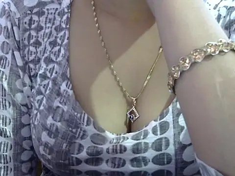 Snapshot of Your_wild_Dia chatting on October 30, 5:43 am Your wild Dia online show from October 30, 5:43 am