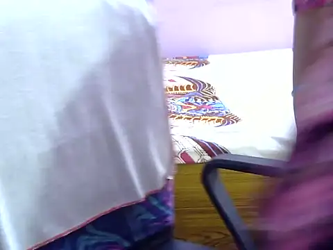 Snapshot of Your_wild_Dia chatting on October 9, 6:17 am Your wild Dia online show from October 9, 6:17 am