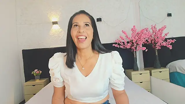 Shanon mature online show from April 13, 7:14 pm