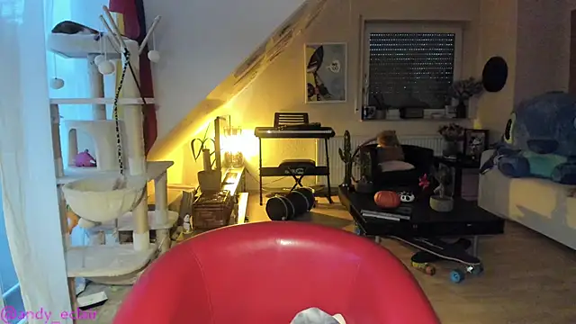 tinny williams online show from October 9, 5:33 am