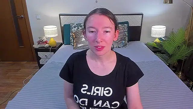 CatherineWalls online show from July 13, 3:40 am