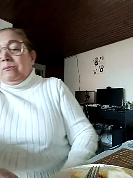 Snapshot of Vicky_Rosse chatting on September 25, 8:17 pm Vicky Rosse online show from September 25, 8:17 pm