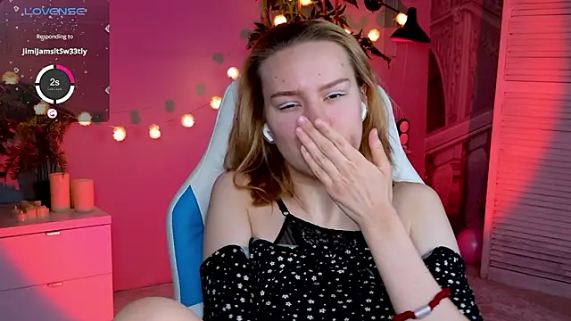 Ramona    online show from February 21, 6:36 am