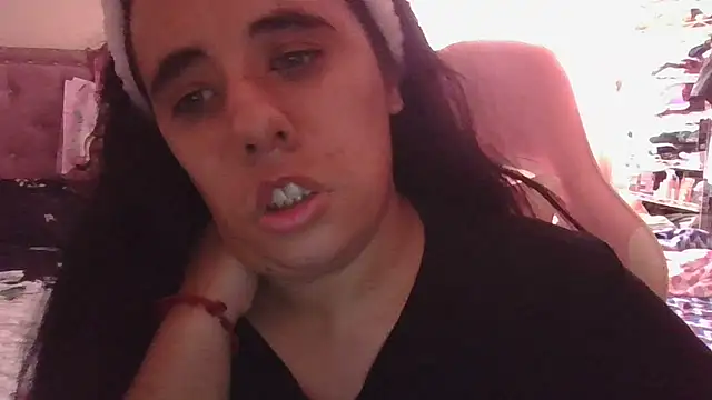 annarose19 online show from February 25, 7:45 pm