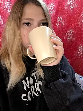 Zuli Kiska online show from October 7, 6:18 am