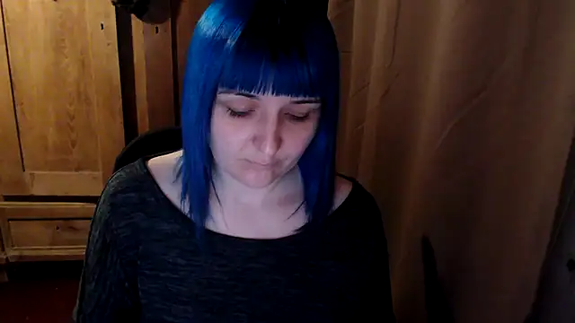 beauty-of-pain online show from November 3, 3:05 pm