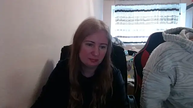 PeterAndJen online show from March 16, 5:44 am