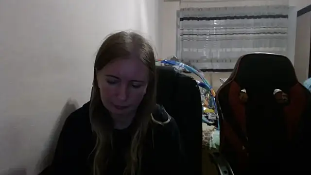 Snapshot of PeterAndJen chatting on September 28, 5:51 pm PeterAndJen online show from September 28, 5:51 pm