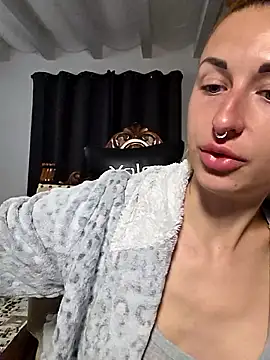 kylie blck online show from March 21, 6:07 am