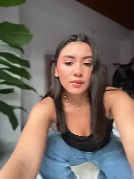 Soy Daniela online show from April 29, 10:04 pm