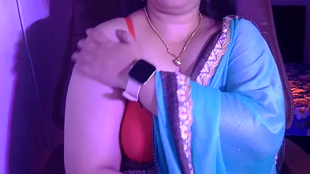 Snapshot of Maalnad_beauty chatting on September 19, 9:47 pm Maalnad beauty online show from September 19, 9:47 pm