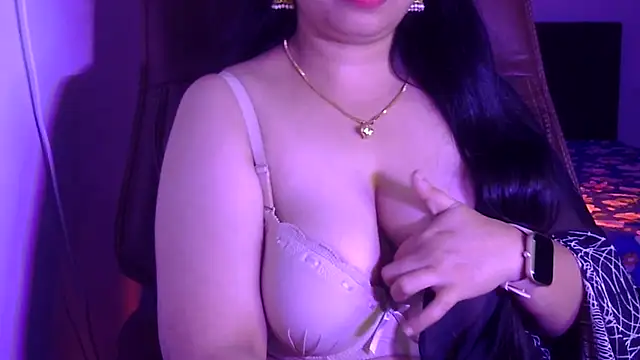 Snapshot of Maalnad_beauty chatting on September 8, 10:42 pm Maalnad beauty online show from September 8, 10:42 pm