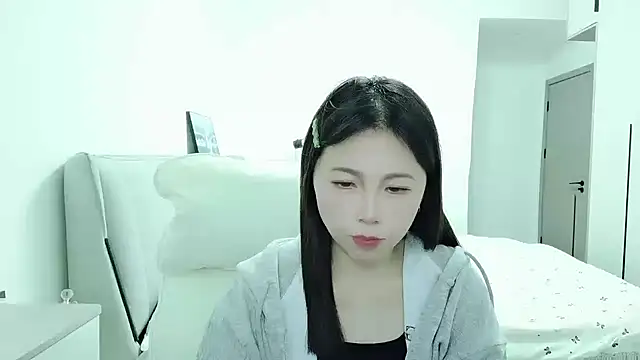 Snapshot of Sunset_glow chatting on October 27, 3:18 pm Sunset glow online show from October 27, 3:18 pm