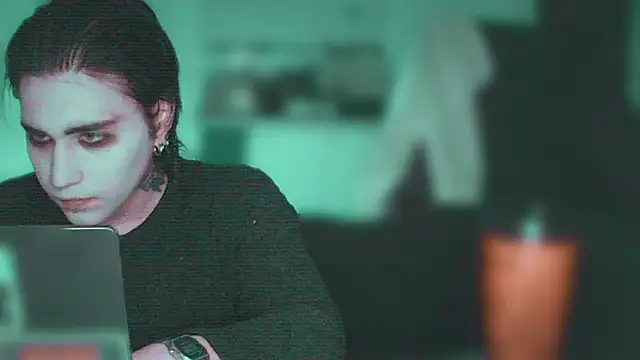 sademobeer online show from April 9, 4:23 pm