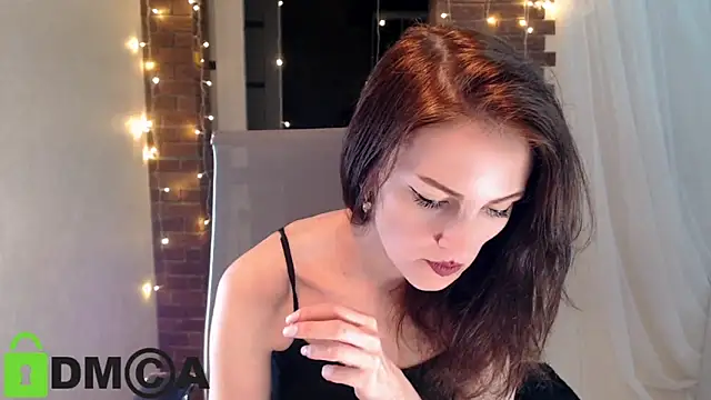 Snapshot of ms_kelarini chatting on September 13, 5:54 pm ms kelarini online show from September 13, 5:54 pm