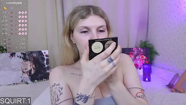 Snapshot of _aleksa_ chatting on September 22, 5:50 am  aleksa  online show from September 22, 5:50 am