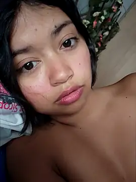 Peach Girll online show from November 24, 6:21 pm