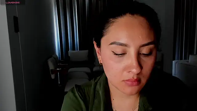 Snapshot of AnushaKumari chatting on October 17, 4:10 pm AnushaKumari online show from October 17, 4:10 pm