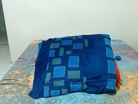 vaholiver online show from March 18, 10:48 pm