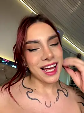 devlin nurmi online show from October 15, 9:06 pm