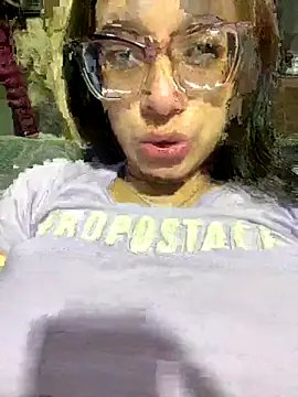 Snapshot of Ninnfa chatting on September 28, 4:08 am Ninnfa online show from September 28, 4:08 am