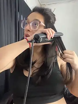 Snapshot of Ninnfa chatting on September 18, 4:49 pm Ninnfa online show from September 18, 4:49 pm