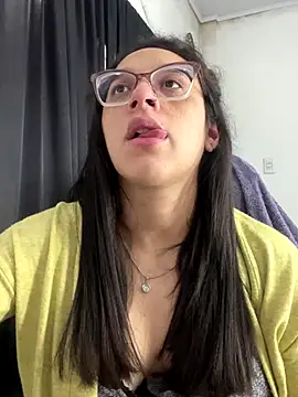 Snapshot of Ninnfa chatting on September 23, 3:32 pm Ninnfa online show from September 23, 3:32 pm