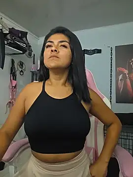 Snapshot of Hannah-grace chatting on October 8, 7:18 pm Hannah-grace online show from October 8, 7:18 pm