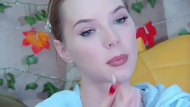 Snapshot of GentleRossi chatting on October 14, 3:03 pm GentleRossi online show from October 14, 3:03 pm