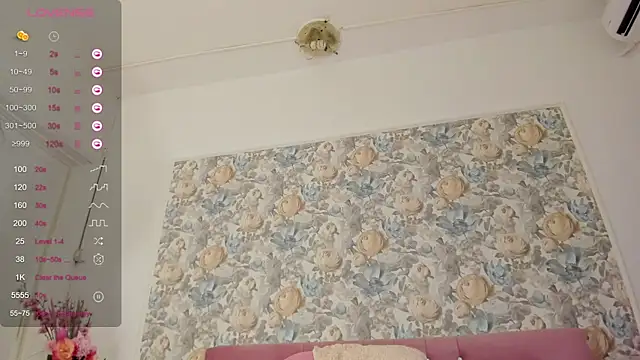 Snapshot of illegal_lorry chatting on October 8, 5:56 am illegal lorry online show from October 8, 5:56 am