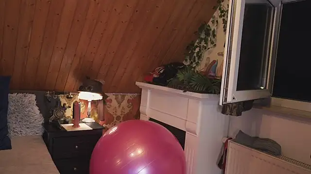 TessaWinter online show from January 12, 6:02 pm