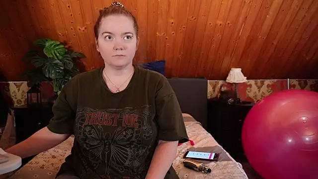 TessaWinter online show from September 25, 2:27 pm