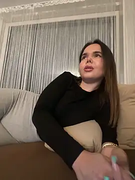 TheCinderella online show from March 21, 6:46 pm